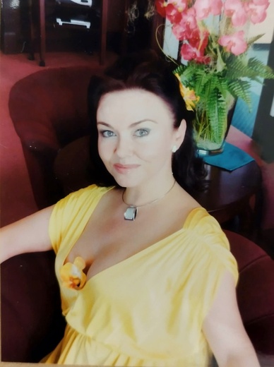 Já ve žluté tunice 41 let.jpg